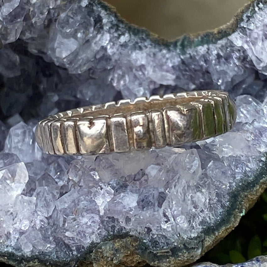 Stacking Band Ring with Hearts and Bars in Sterling Silver Size 8 Yourgreatfinds
