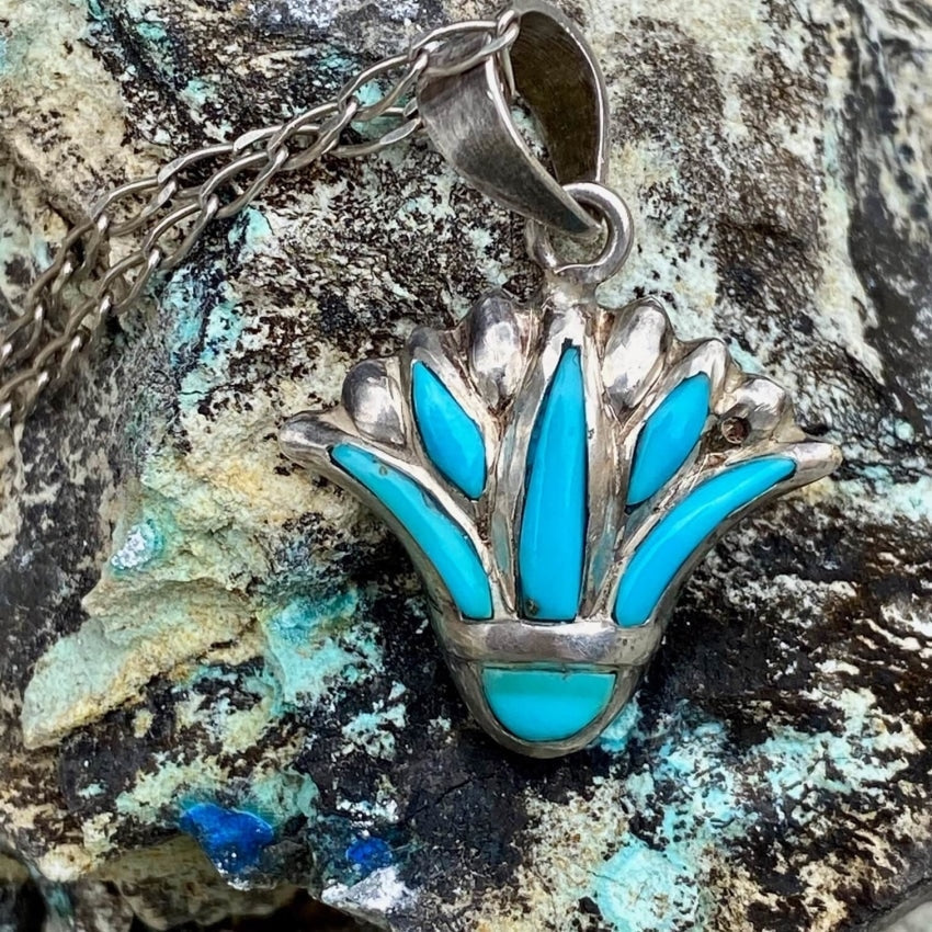 Turquoise Inlay Pendant and Chain Necklace in Sterling Silver Yourgreatfinds