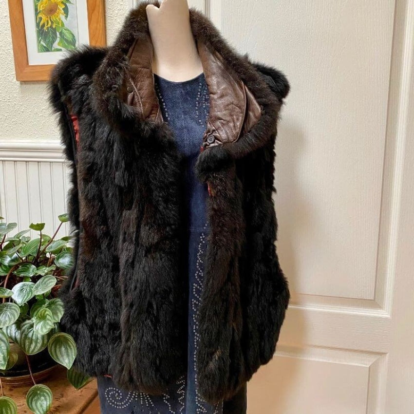 Vintage Andrew Marc Fur and Leather Vest Yourgreatfinds