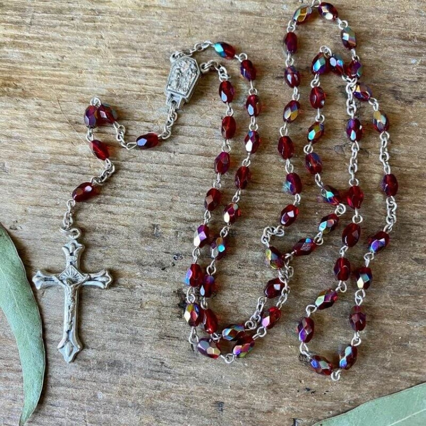 Vintage Reliquary Rosary with Red Glass Aurora Borealis Italy Yourgreatfinds