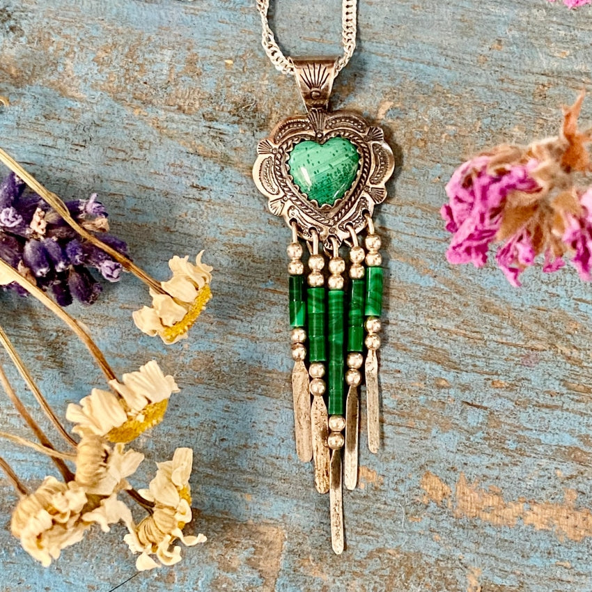 Vintage Southwestern Heart Concho Fringed Necklace Green Malachite Necklaces