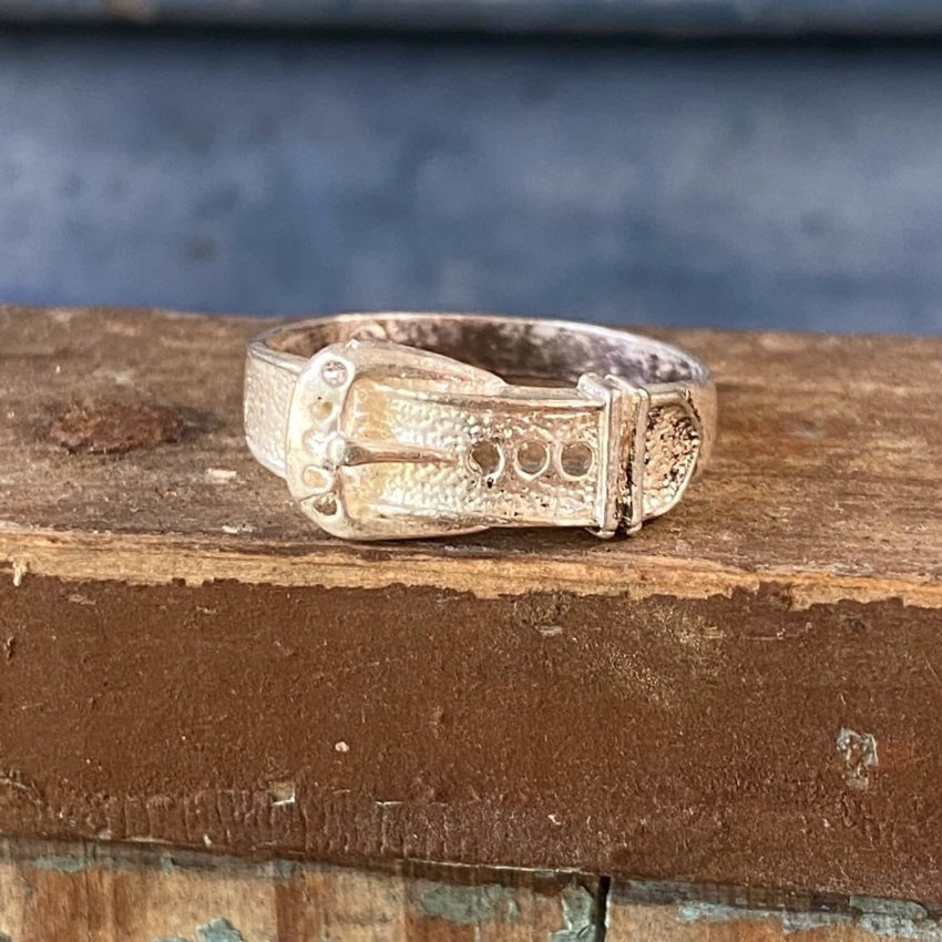 Vintage Sterling Silver Buckle Ring Size 7 Yourgreatfinds